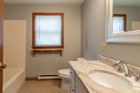 18 Twin Meadow Drive Hudson NH 03051