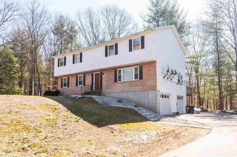 18 Twin Meadow Drive Hudson NH 03051