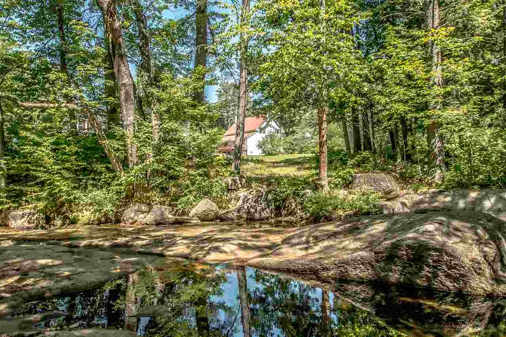 859 Kearsarge Road Conway NH 03860