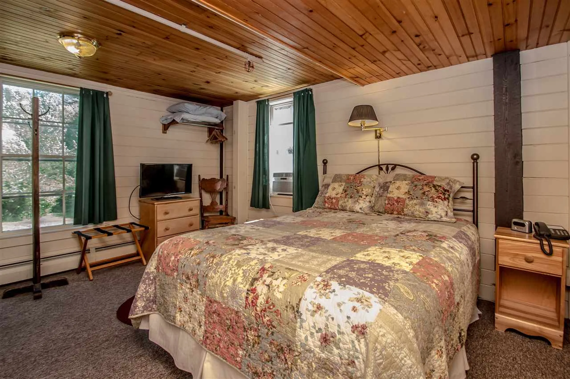 859 Kearsarge Road Conway NH 03860