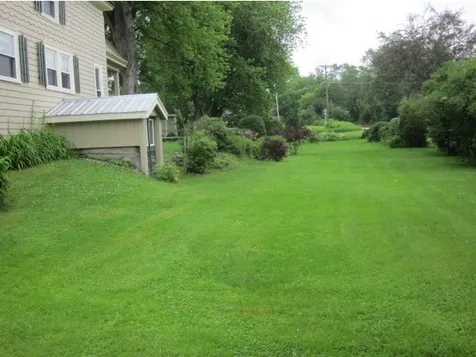 7 Hopkinson Place Lancaster NH 03584