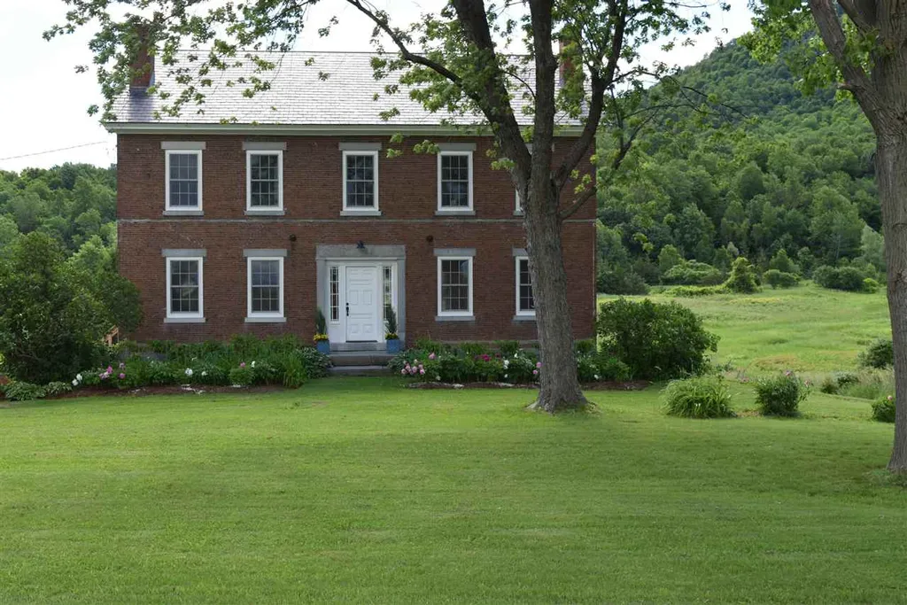 357 Mountain Road Addison VT 05491 IPJ Real Estate