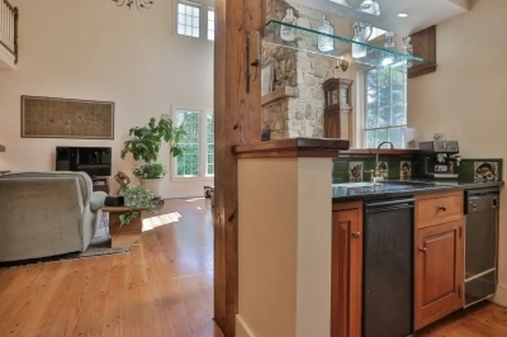 186 French Pond Road Henniker NH 03242