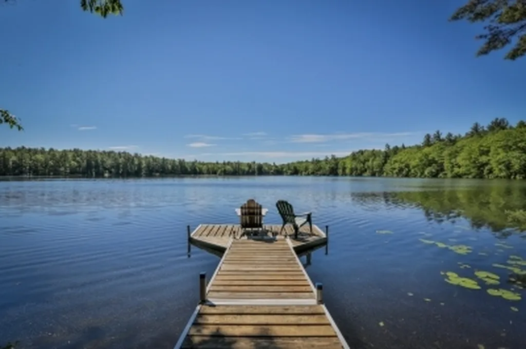 186 French Pond Road Henniker NH 03242
