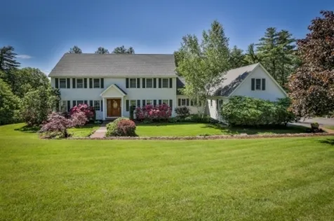 186 French Pond Road Henniker NH 03242
