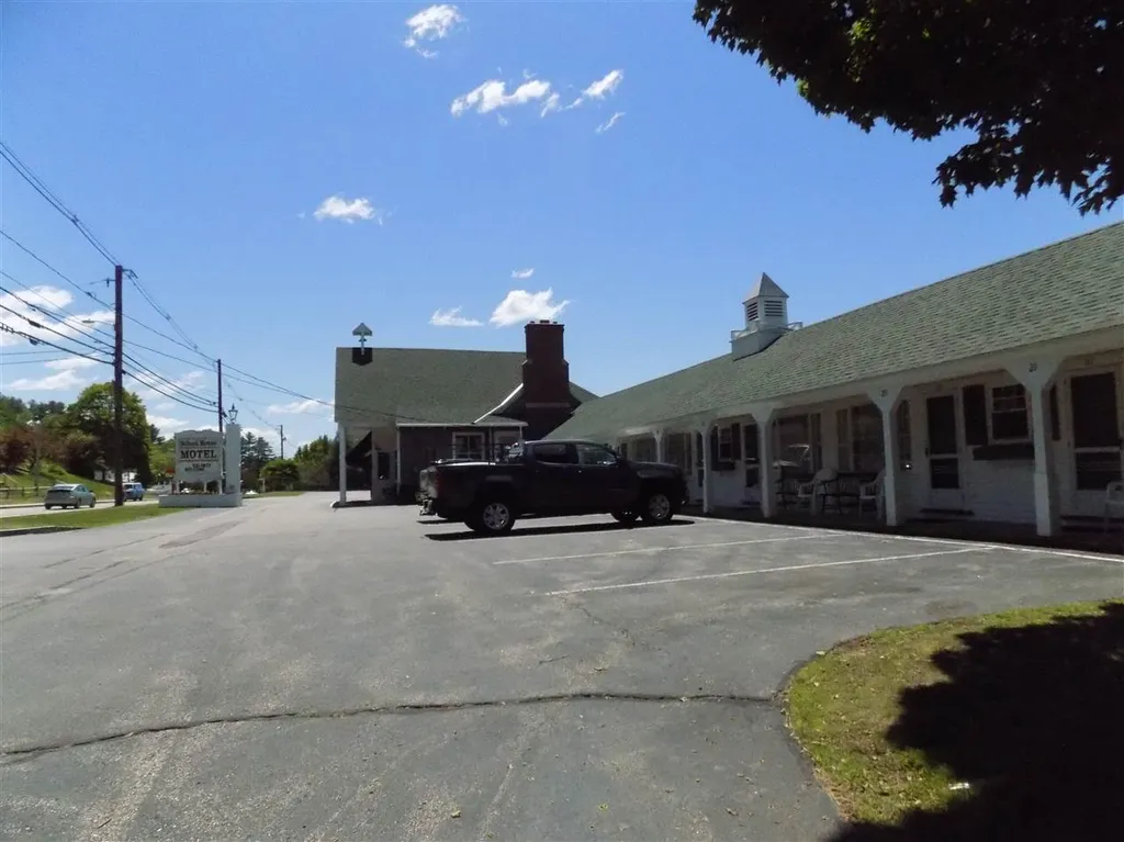 2152 White Mount Highway Conway NH 03818