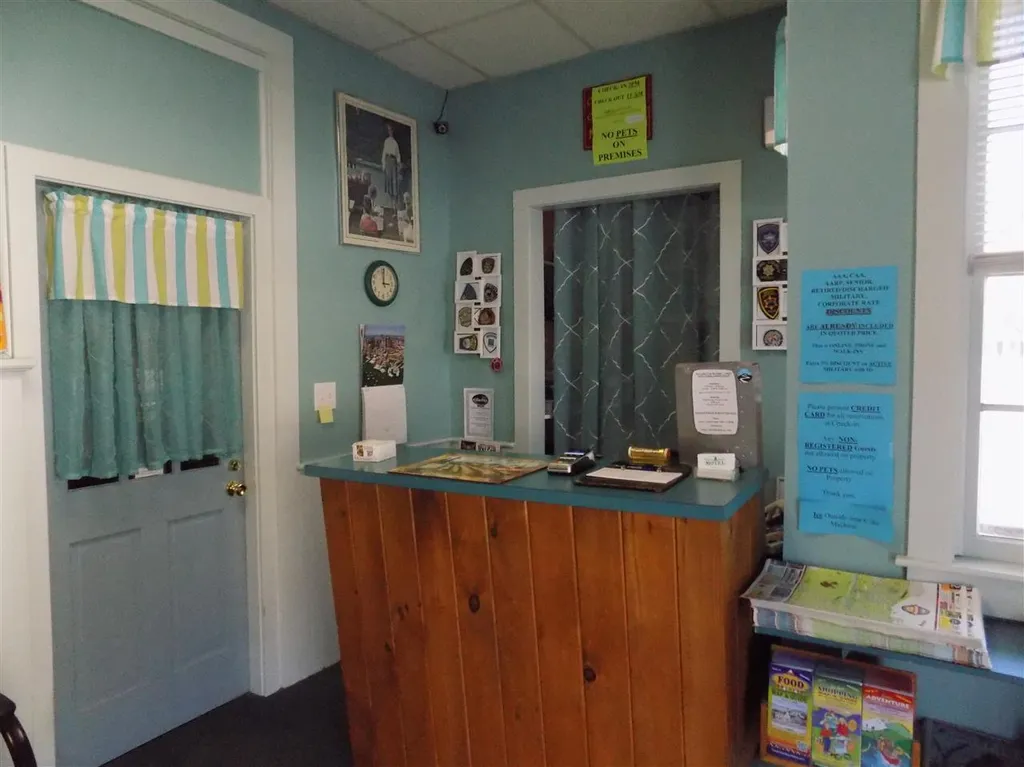 2152 White Mount Highway Conway NH 03818