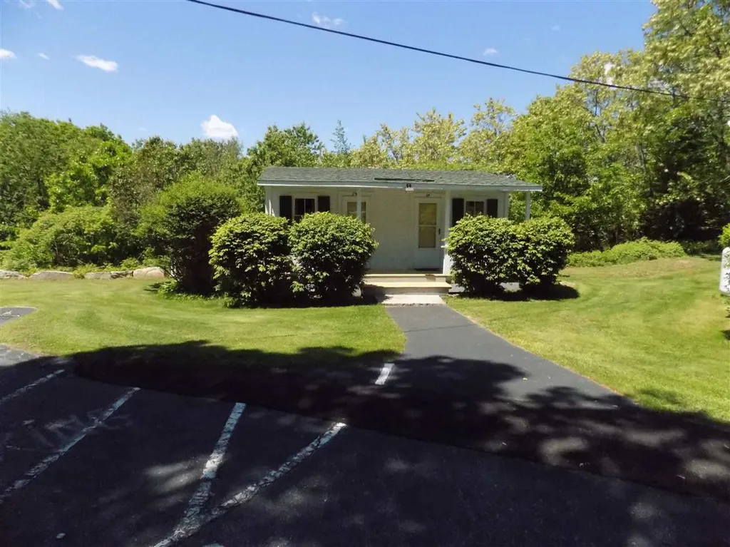 2152 White Mount Highway Conway NH 03818