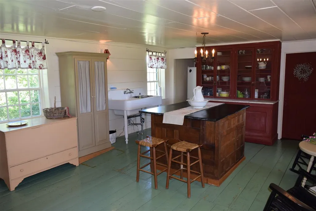 659 N. Orwell Road Shoreham VT 05770