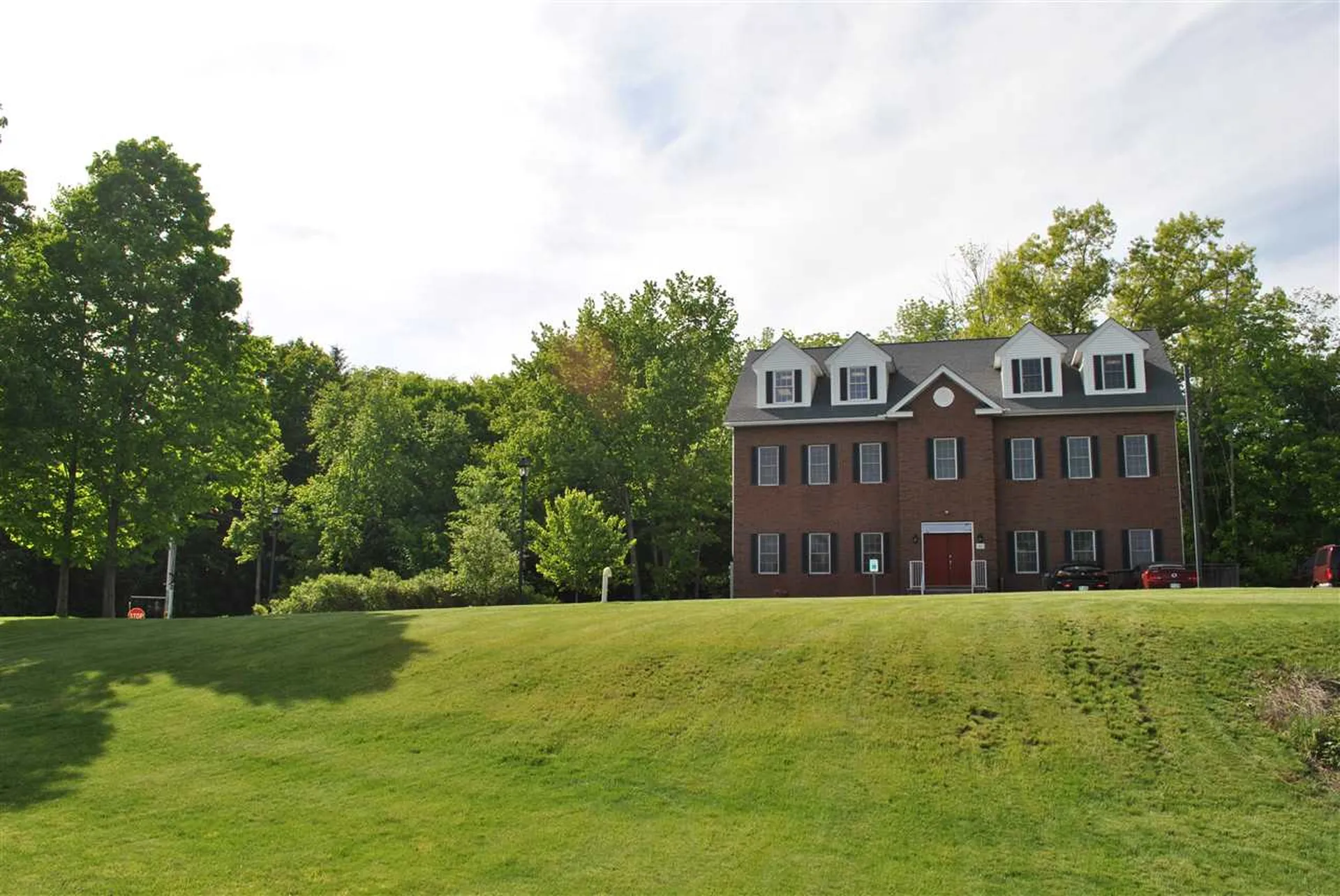 254 Nashua Road Londonderry NH 03053