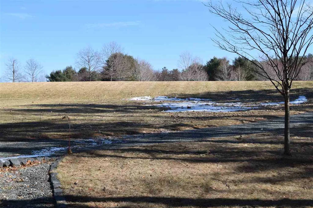 5-6 Hopewell Road Alton NH 03809