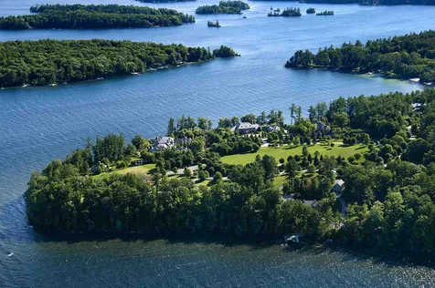 5-6 Hopewell Road Alton NH 03809