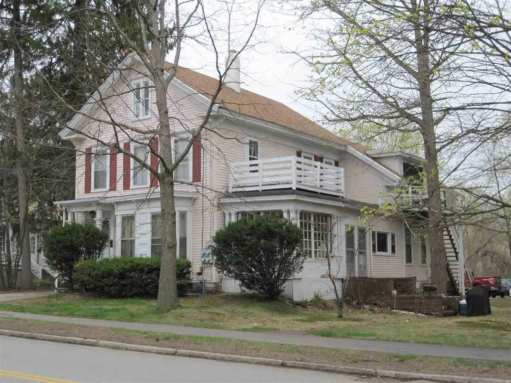 193 Pleasant Street Laconia NH 03246