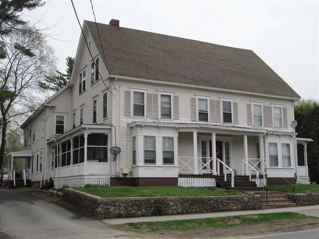 23 Gale Avenue Laconia NH 03246