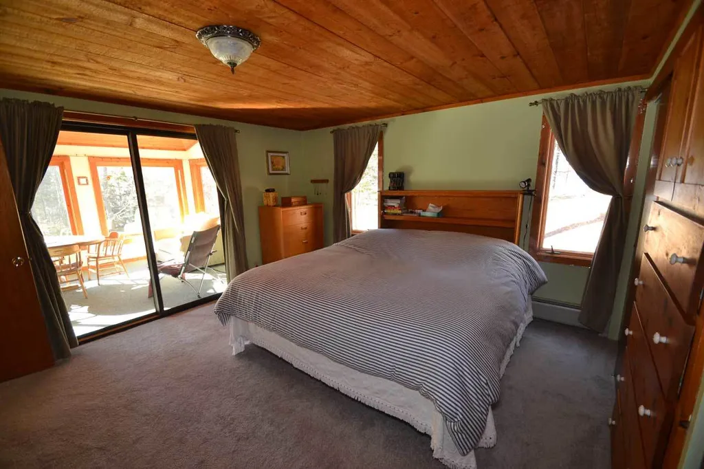 23 Coleman Road Warren VT 05674