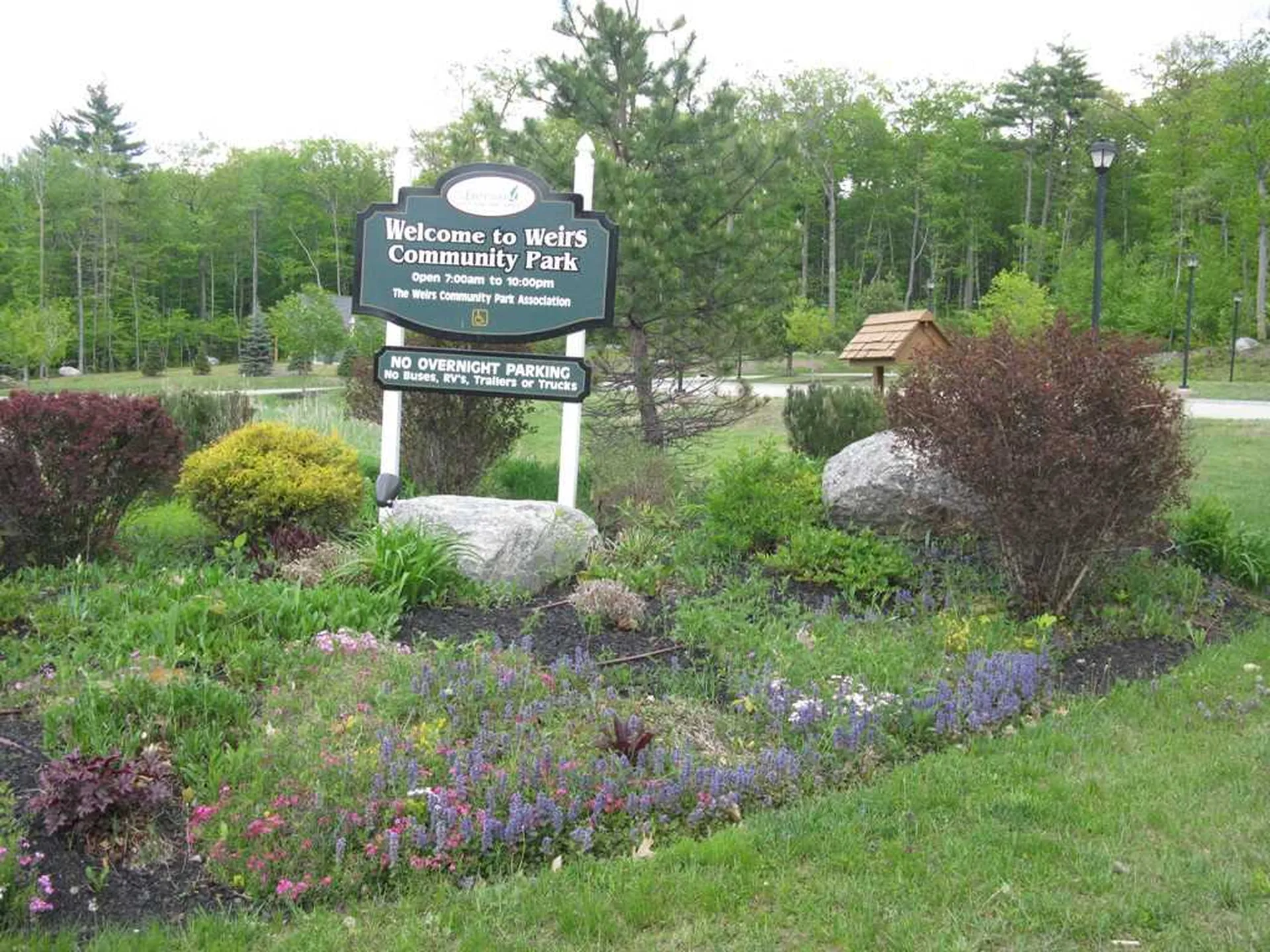 76 Endicott Street Laconia NH 03246