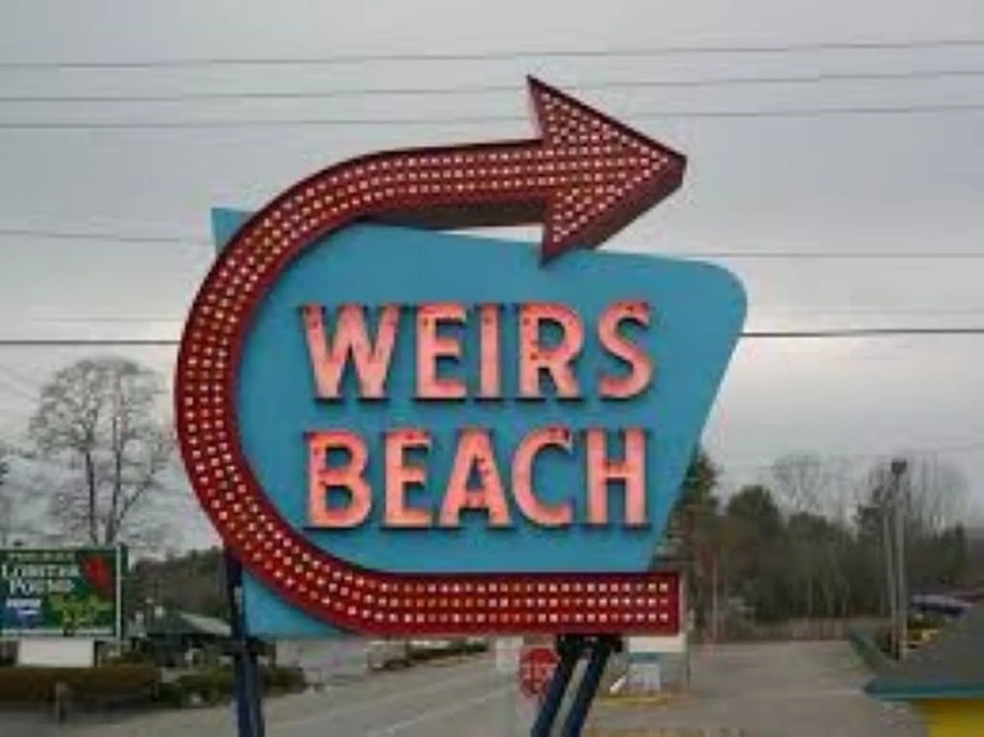 76 Endicott Street Laconia NH 03246