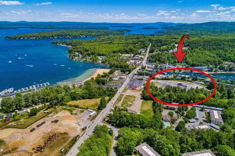 76 Endicott Street Laconia NH 03246