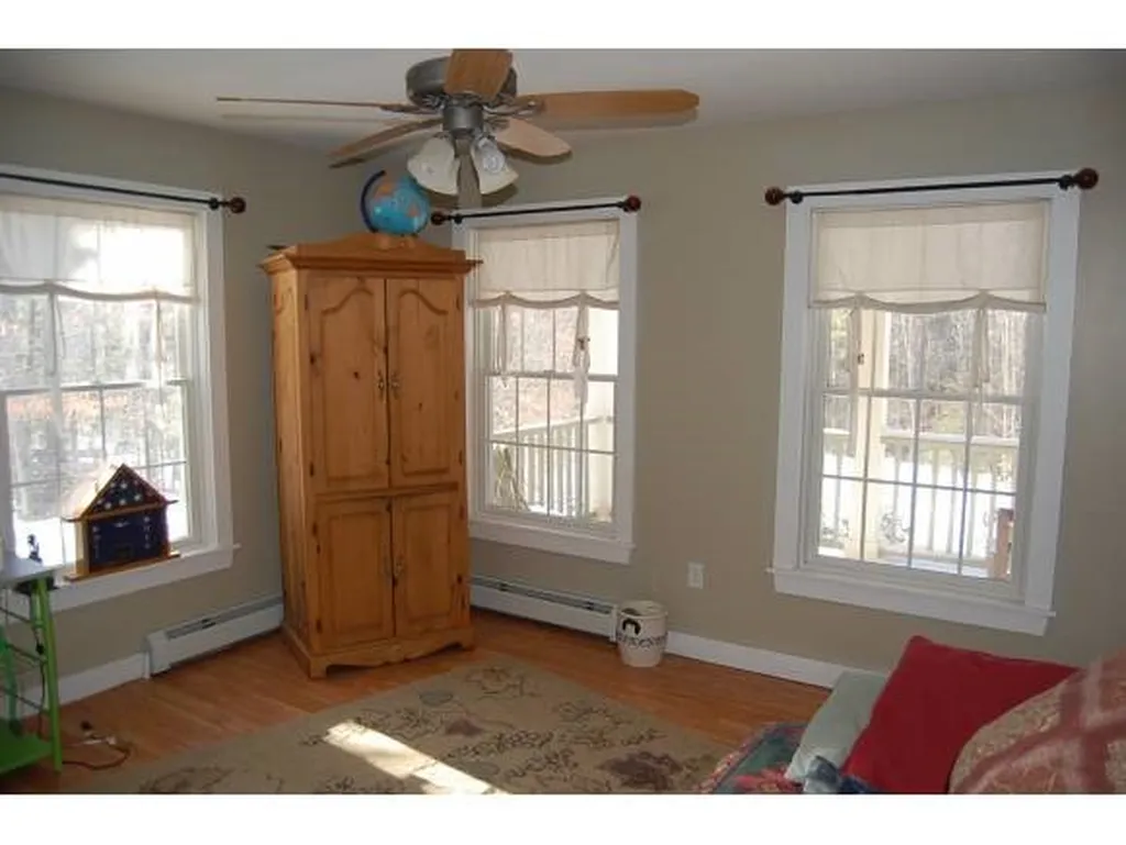 103 Cascade Road Wilmot NH 03287