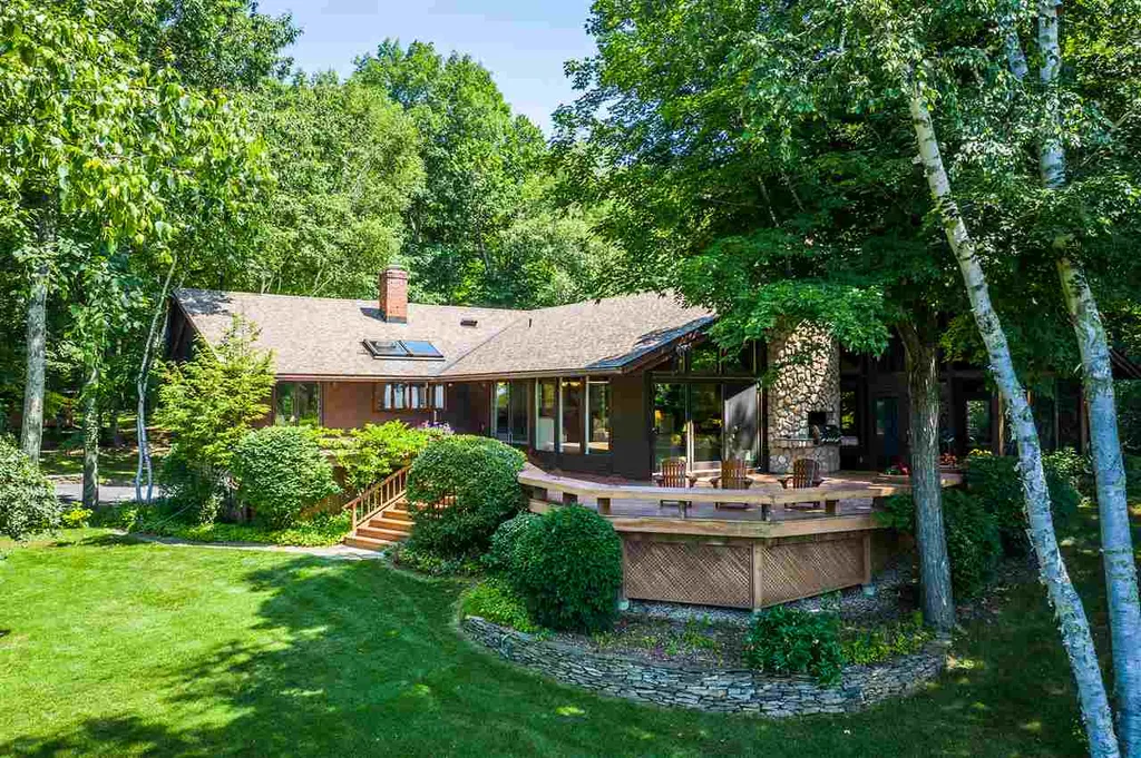 376 Windward Hill Road Dorset VT 05251
