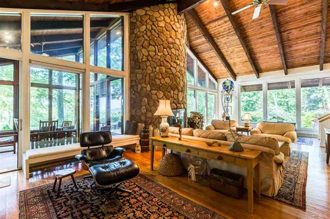 376 Windward Hill Road Dorset VT 05251