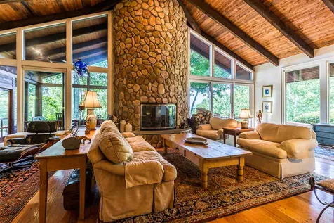376 Windward Hill Road Dorset VT 05251
