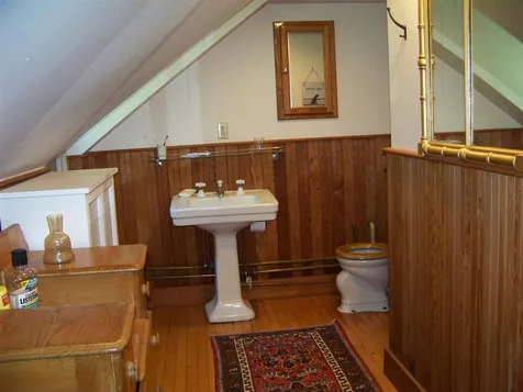 198 Brook Street Rochester VT 05767