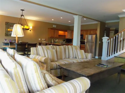 100 Winfield Lane Stowe VT 05672