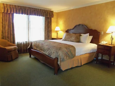 100 Winfield Lane Stowe VT 05672