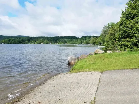34 Access Lane Glover VT 05875