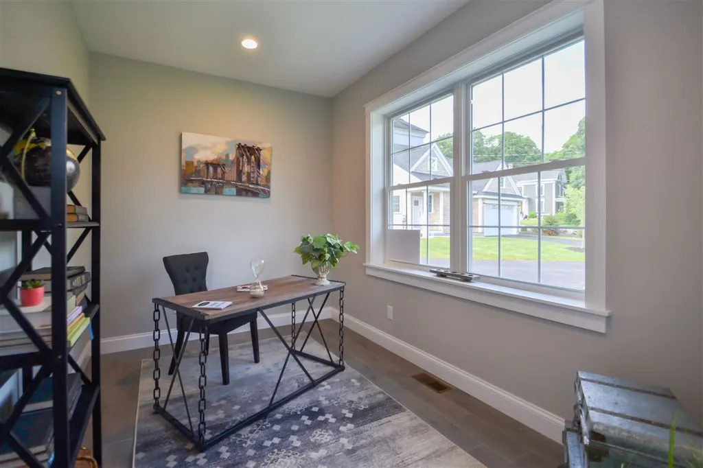 996 Maplewood Avenue Portsmouth NH 03801