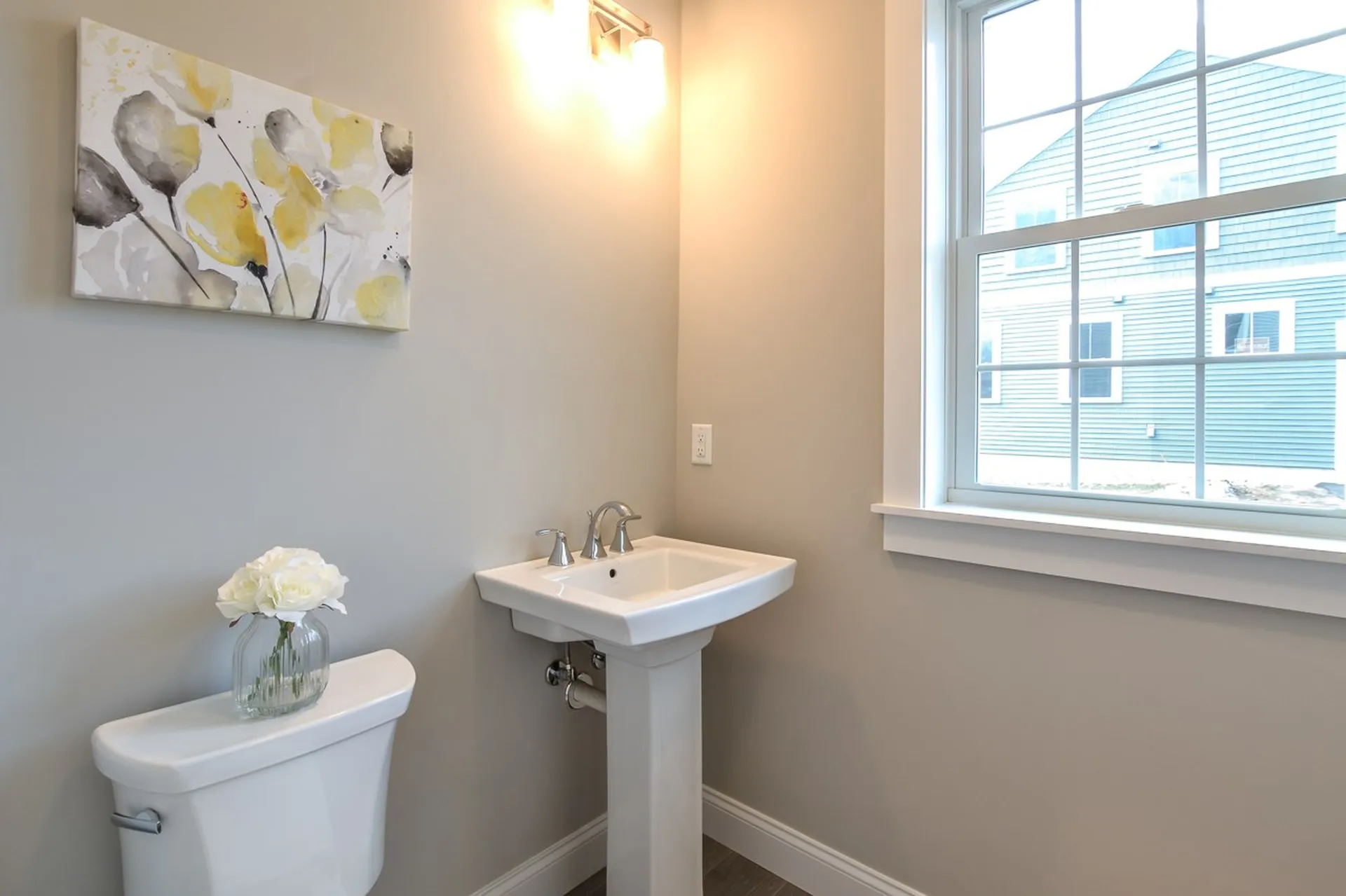 996 Maplewood Avenue Portsmouth NH 03801