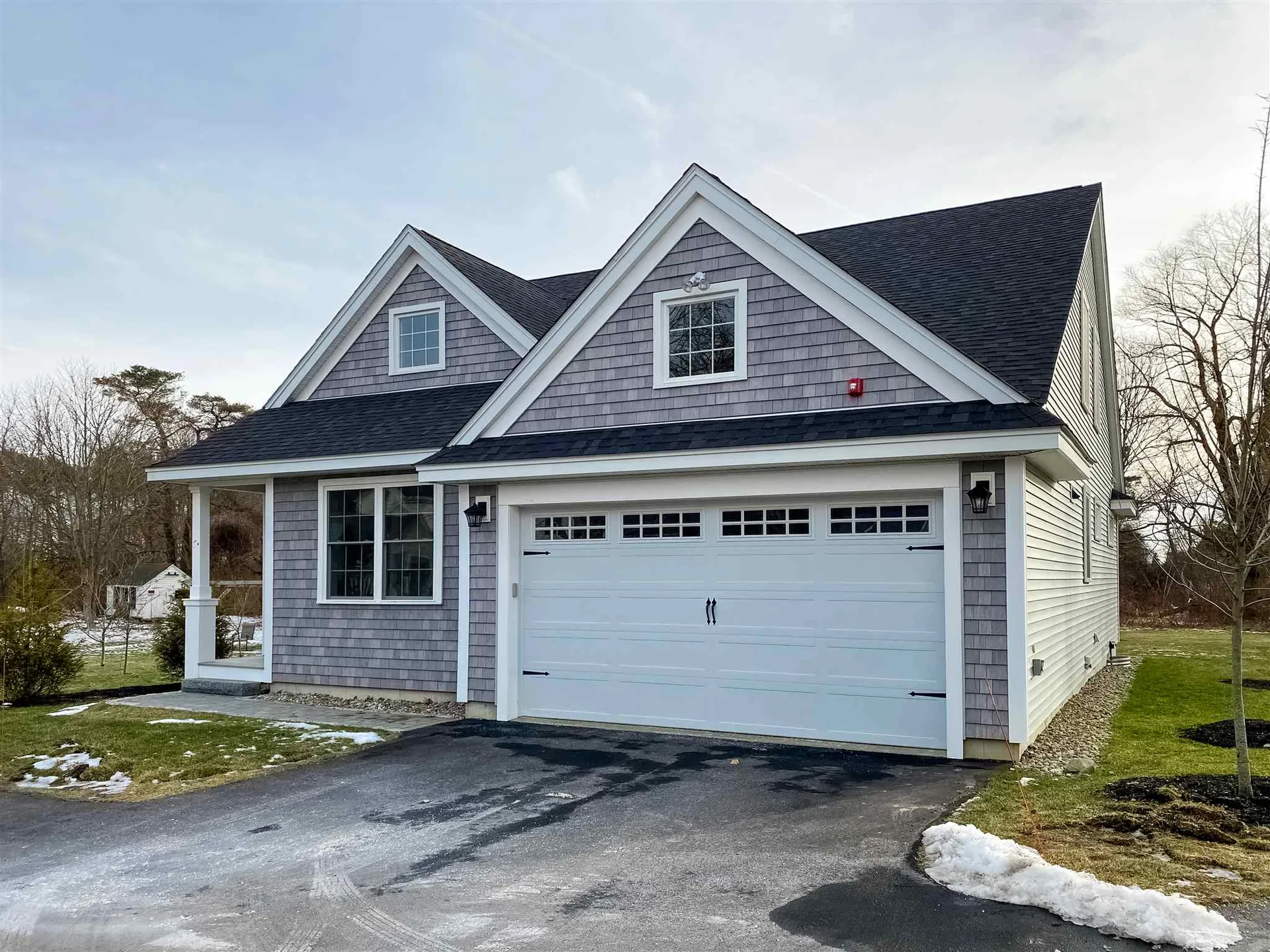 996 Maplewood Avenue Portsmouth NH 03801