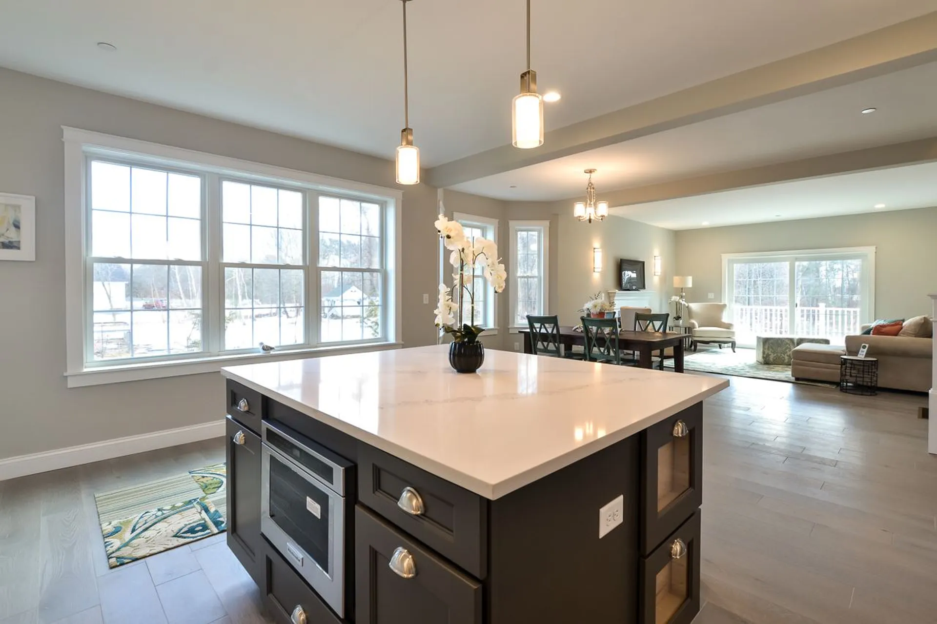 996 Maplewood Avenue Portsmouth NH 03801