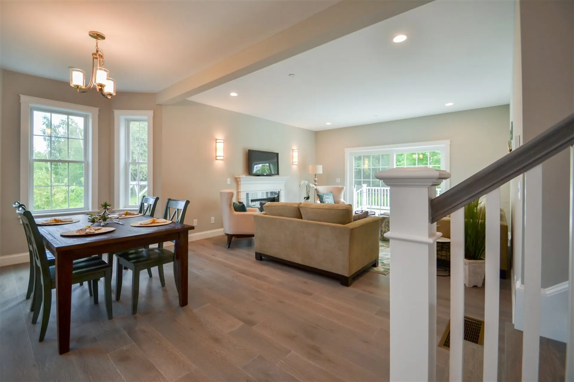 996 Maplewood Avenue Portsmouth NH 03801