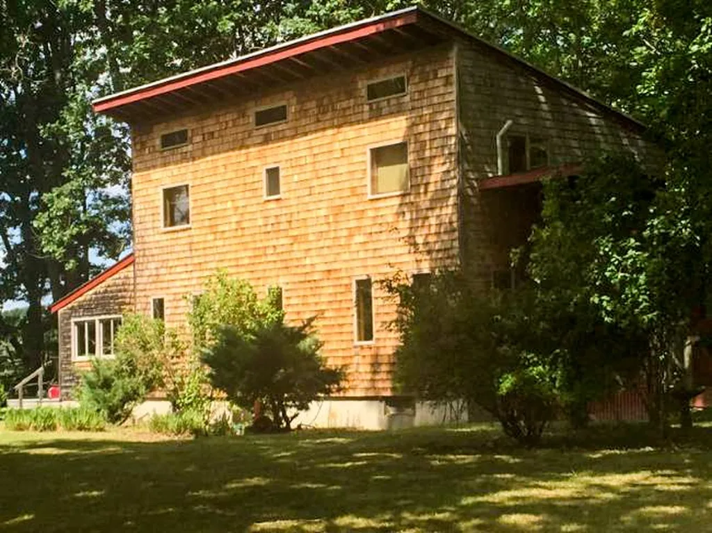 26 Hill Drive Eliot ME 03903