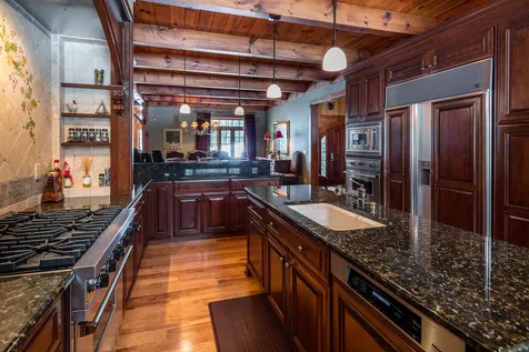 325 Forrester Road Jamaica VT 05343