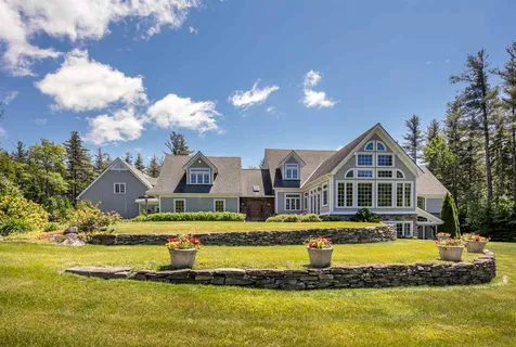 325 Forrester Road Jamaica VT 05343