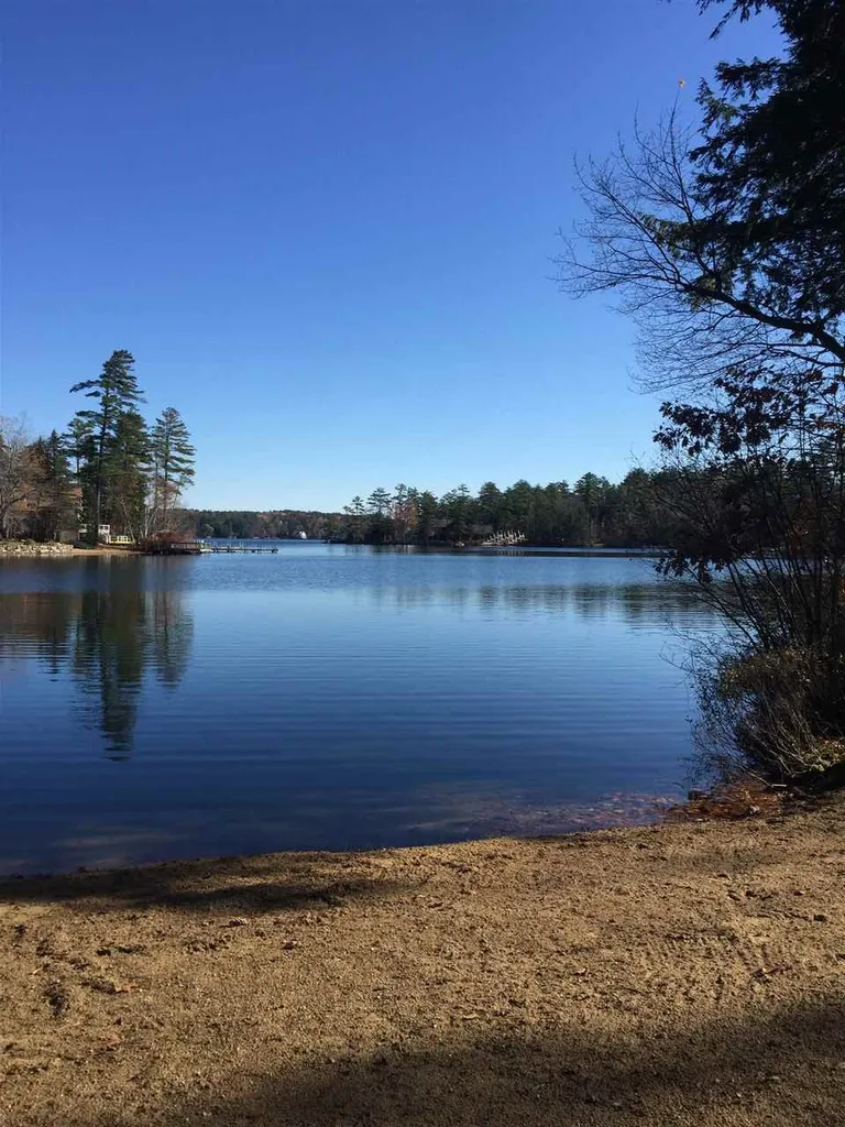 75 Eagle Shore Road Moultonborough NH 03254