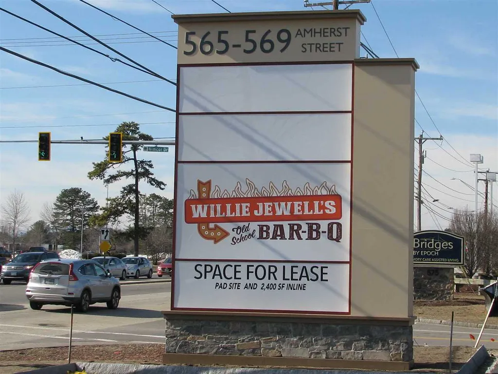569 Amherst Street Nashua NH 03063