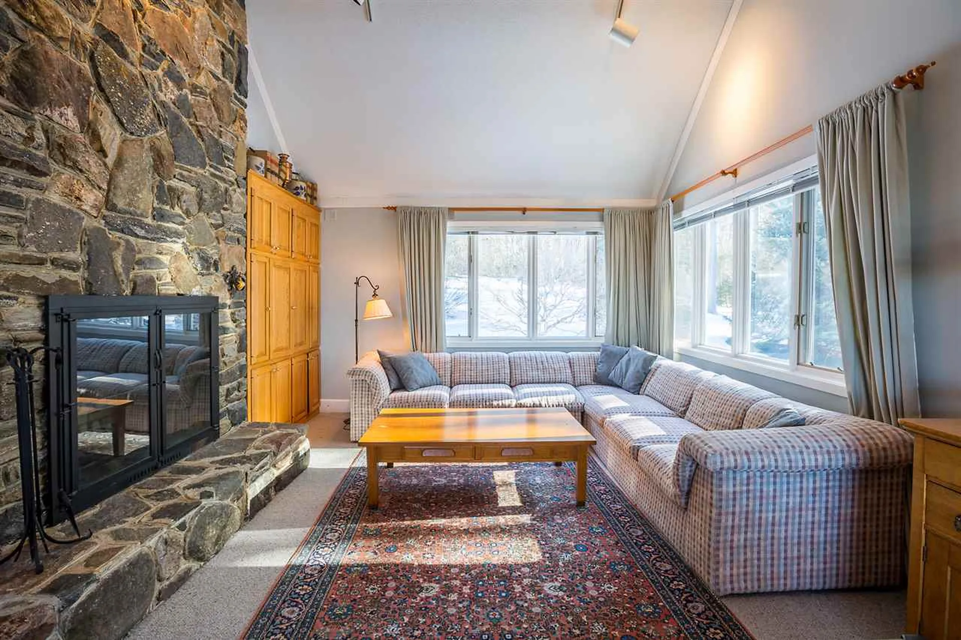 609 Boynton Road Londonderry VT 05148