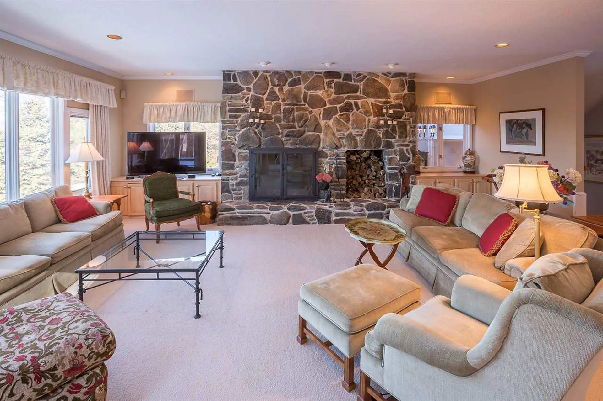 609 Boynton Road Londonderry VT 05148