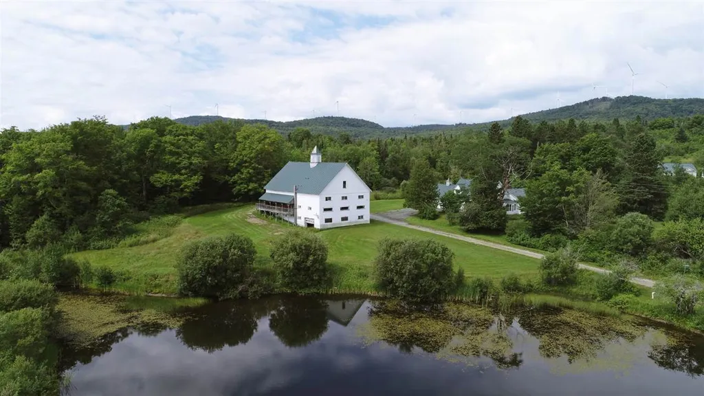 2684 King George Road Sutton VT 05867-9626