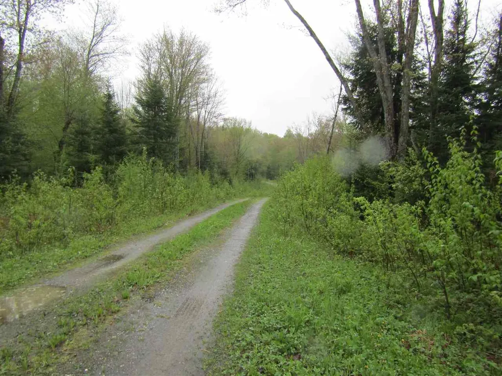 31 Valley View Drive Pittsburg NH 03592