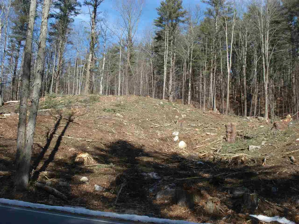 95 Haverhill Road East Kingston NH 03827