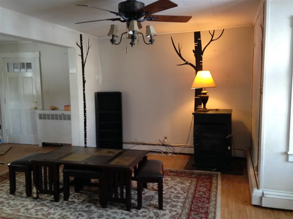 54 Pleasant Street Colebrook NH 03576