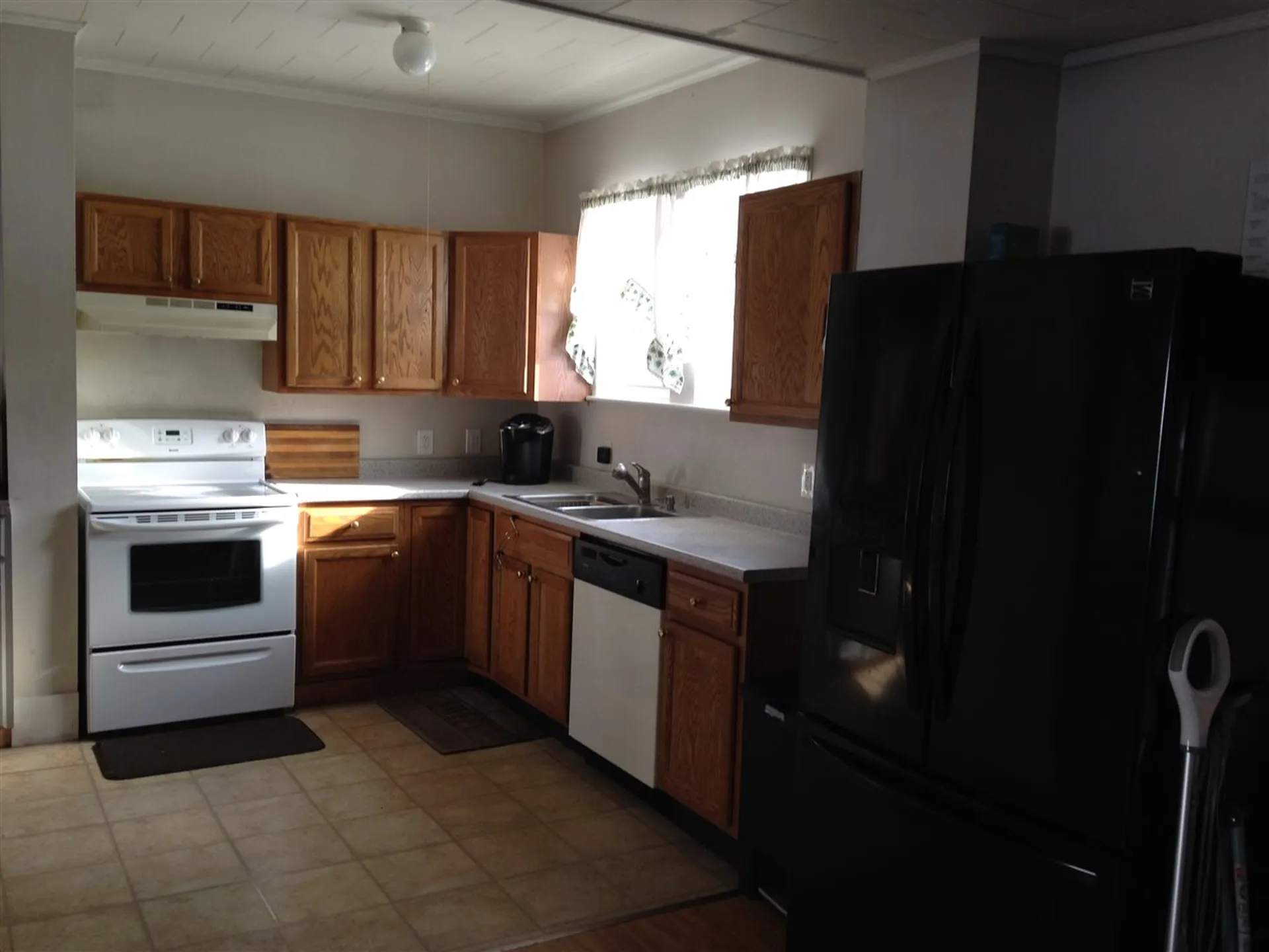 54 Pleasant Street Colebrook NH 03576