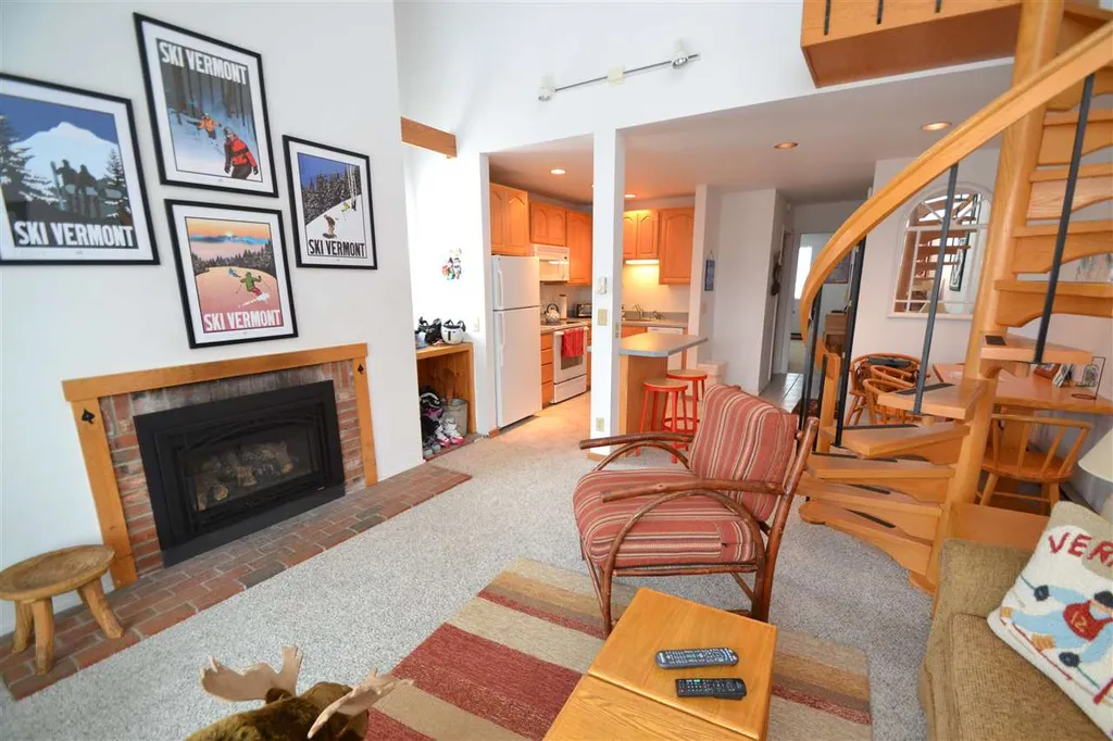 31 Mountainside Drive Warren VT 05674