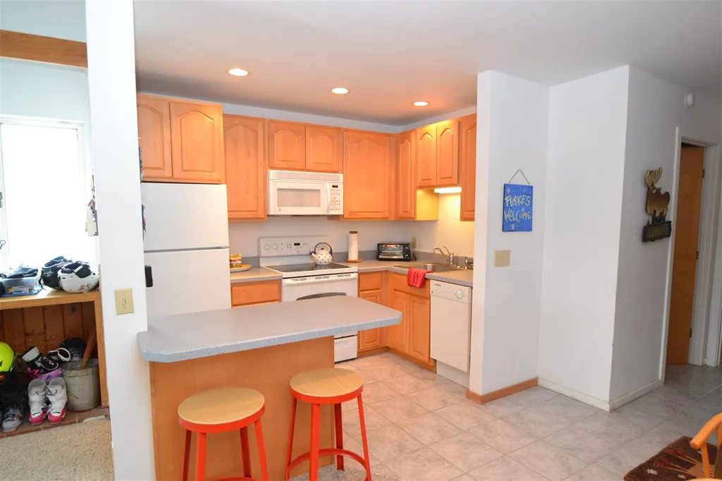 31 Mountainside Drive Warren VT 05674