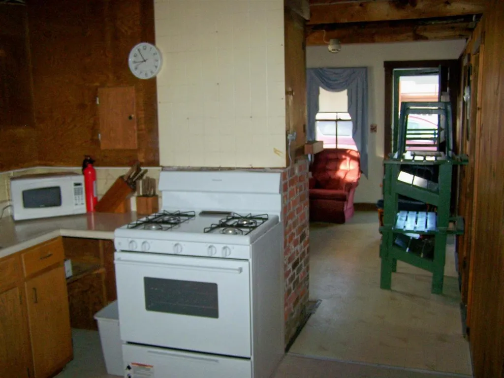 10 Epping Avenue Hampton NH 03842